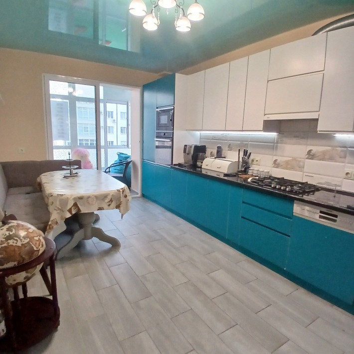 Терміновий продаж 2х кім квартири вул.Височана центр - фото 1