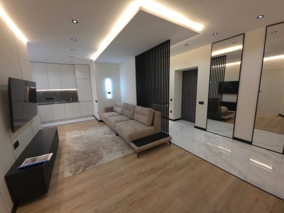 Центр, кухня-вітальня та дві окремі кімнати | Княгинин, техніка+меблі Івано-Франківськ