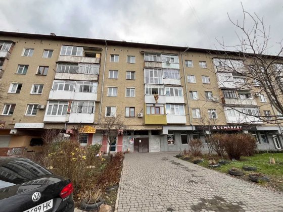 Продається 1 кім. біля парку Шевченка Івано-Франківськ