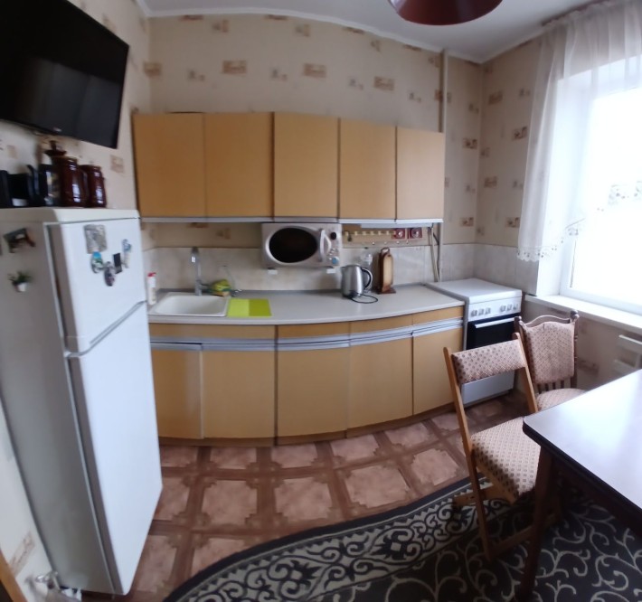 Продам 3 квартиру Незалежності 15А, 4 поверх,  газ, хороша - фото 1