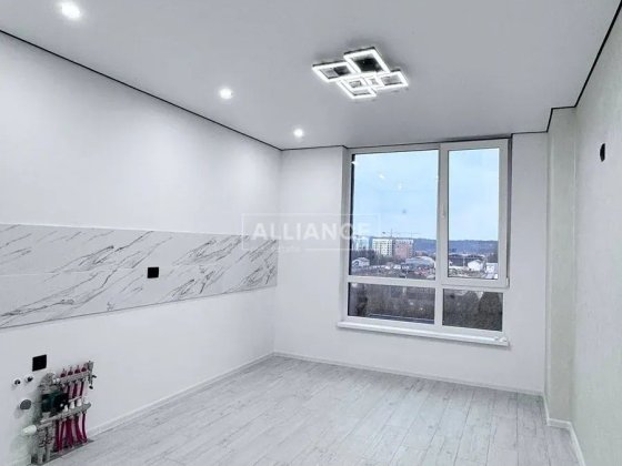 Квартира з ремонтом в зданому будинку, біля ТЦ Велес Івано-Франківськ