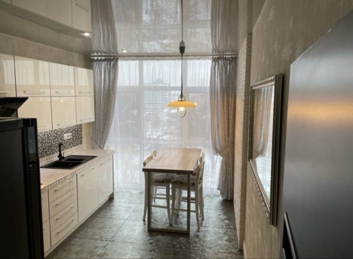 Продажа квартиры в центре города - фото 1