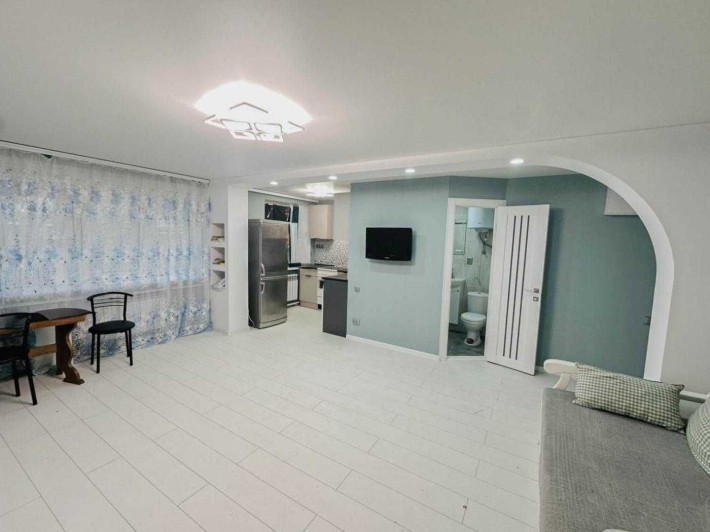 Продаж 2-кімнатної квартири після ремонту! Вишневе - фото 1