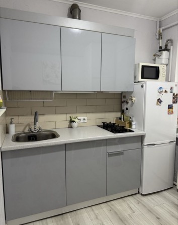 Продаж 1-кв Бориспіль 30 кв.м з меблями та технікою р-н СУМ-17  Ремонт - фото 1