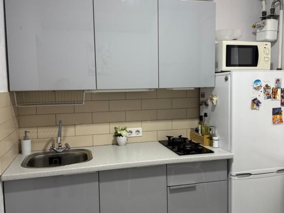 Продам 1 к  кв. з ремонтом Борисполь