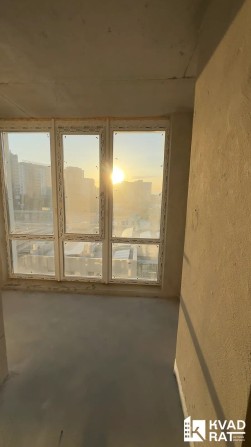 Вигідна ціна на світлу та простору квартиру - фото 1