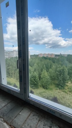 КЛАСНА Євро 2кк, гарний вид з вікна - фото 1