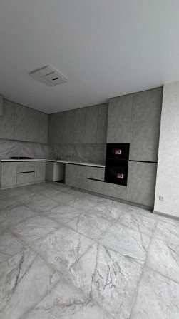 Продаю 2кімнатну квартиру в центрі біля Парку Шевченка. 61м2 - фото 1