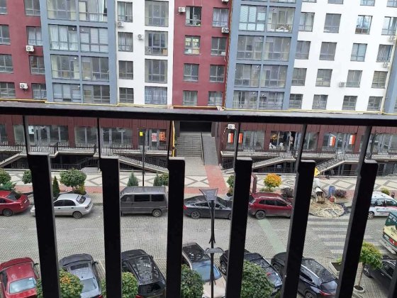 2к квартира ,н/б  , зданий сирець з докум  , 4 пов  ЖК  Княгинин Ивано-Франковск