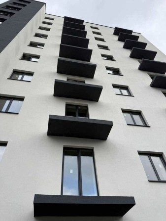 Власник обмін на авто 2км квартира Урожайна - фото 1