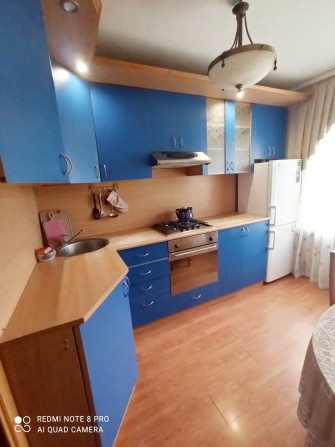 Продам 3 кімнатну квартиру в м. Бориспіль вул Київський Шлях 90 - фото 1