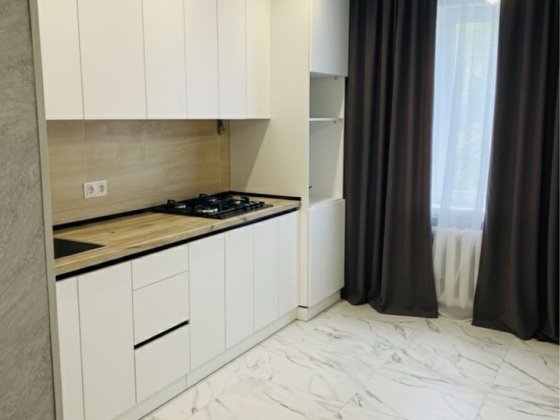 2 кімнатна квартира ДНС біля 6 школи Біла Церква