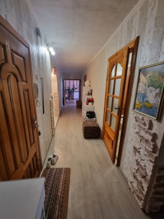 Продаж 3-х кімнатна квартира з усіма меблями - фото 1