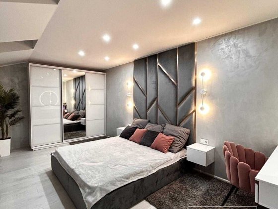 Шикарна . 1кім. квартира 65 м2.з дизайнерським ремонтом в центр міста Івано-Франківськ