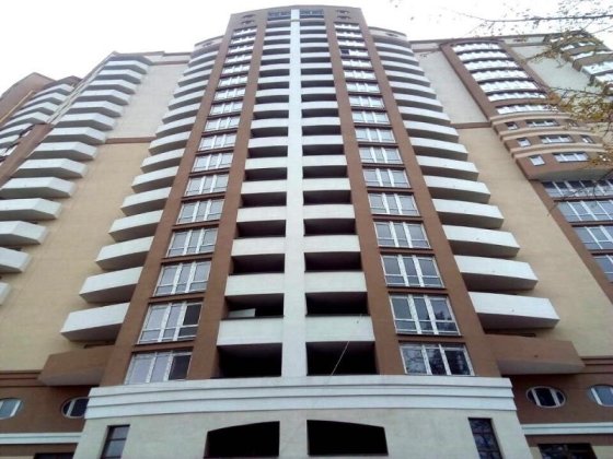 Продаж 3-к квартири у м. Бориспіль 76,4 кв.м. з ремонтом Борисполь