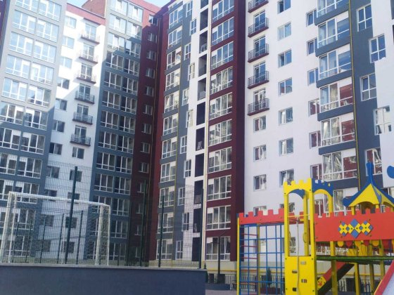 ЗДАНА, Видова, Центр, 3-кімн.,р-н Галицька-Княгинен,1,3 км доРатуші Івано-Франківськ