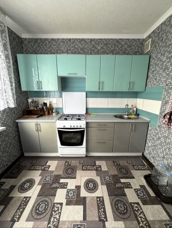 ТЕРМІНОВО продам 2 кім квартиру на ТАРАЩАНСЬКОМУ масиві - фото 1