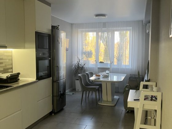 Трьох кімнатна квартира Бровари Бровары