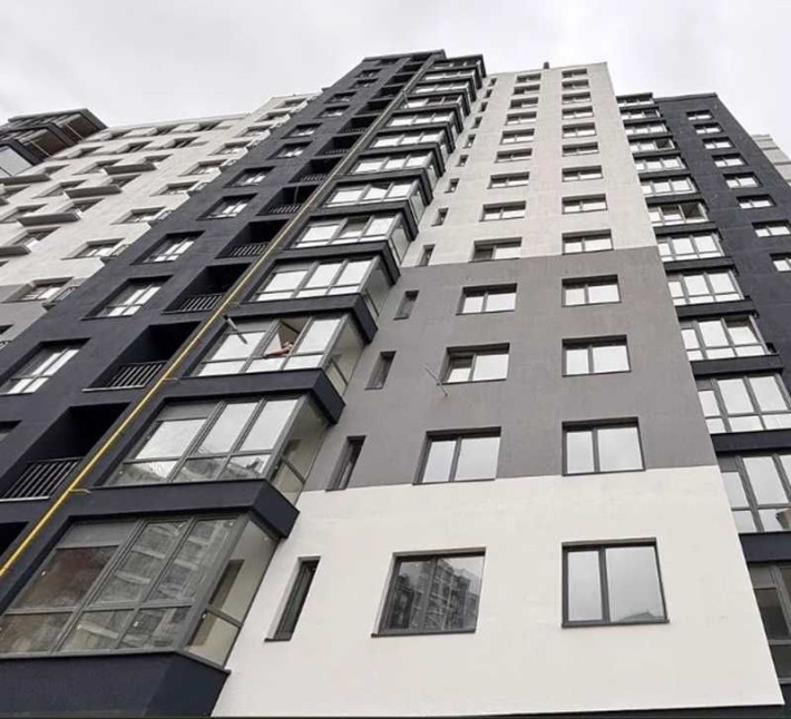 Найкраща ціна! Продаж 2к квартири, поруч центру, Княгинин - фото 1