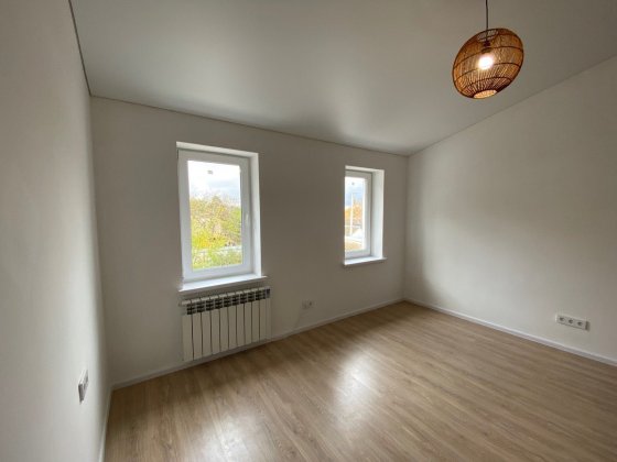 Це краще ніж двокімнатна !! 50м2 + 100м2 тераса, 2 хв від МакДональдс Буча