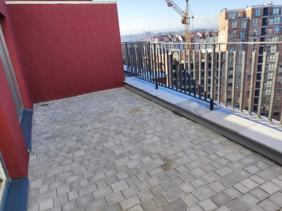 Дворівнева 3-кімнатна з терасою! Центр, Княгинин, вигідна ціна! Івано-Франківськ