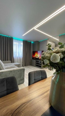 продаж 2 кім квартира євроремонт,генератор,газ опалення та плита - фото 1