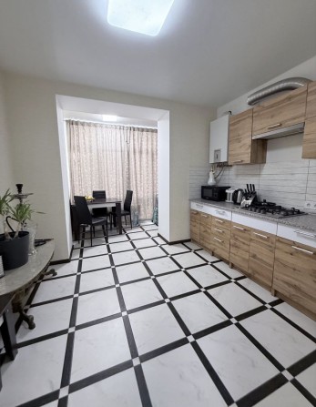 Продаж затишної однокімнатної квартири з газом! Новий ремонт! - фото 1