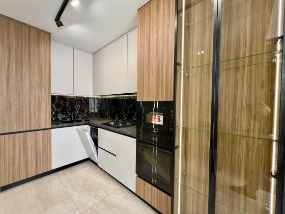 Велика 1.5 кім з ремонтом та видом на місто, повністю укомплектована! Ивано-Франковск