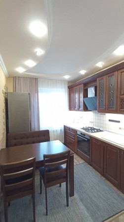 Продаж 3-х кімнатної квартири в капітальному ремонті на Критому Ринку! - фото 1