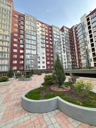 Квартира в центрі продаж однокімнатна Княгинин Галицька Васильянок 1к - фото 1