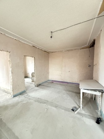 ПРОДАЖ 3 кімнатної квартири в Центрі міста - фото 1