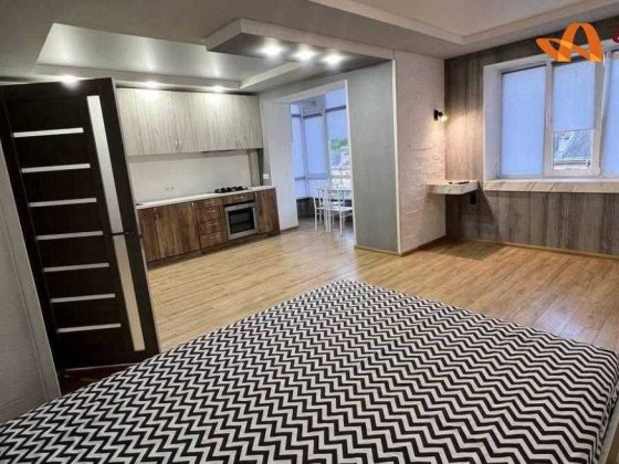 Продаж 1-кімнатної студії в центрі, вул. Мельника центр міст! Івано-Франківськ