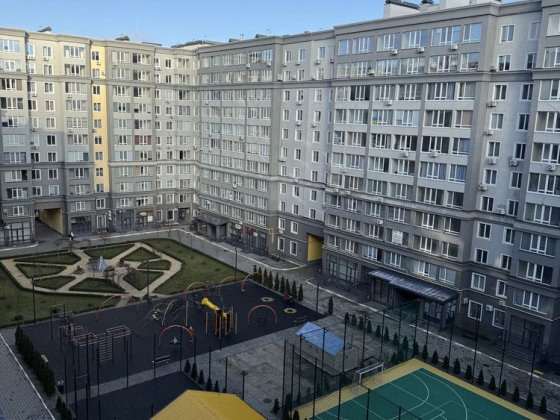 Велика однокімнатна квартира з газом! Без комісії % ! Буча