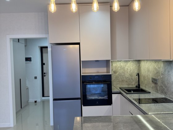 Квартира з ремонтом в престижному новому районі! До метро 15 хв Ірпінь