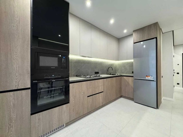 Шикарна півторачка в сучасному ЖК - фото 1