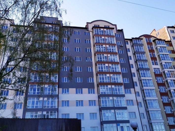 Продаж квартири,, ЗДАНА 2-кімн., ЦЕНТР, Височана,Містечко Центральне - фото 1