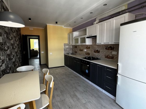 2кім в центрі, вул.Нац Гвардії Ивано-Франковск