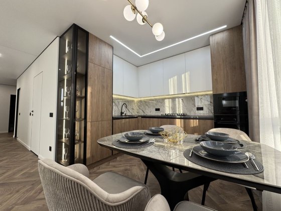 Центр продається квартира Івано-Франківськ