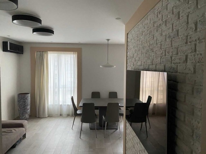 Продаж стильної дворівневої квартири в ЖК «Акварелі», м. Вишневе - фото 1