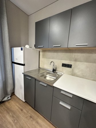 1к квартира з новим ремонтом! 2 кондиціонери! Тепла підлога! - фото 1