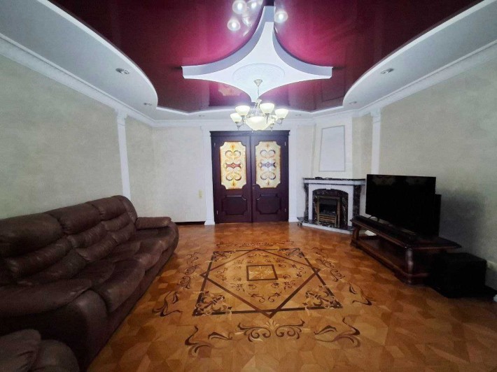 Продаж елітної квартири в престижному районі - фото 1