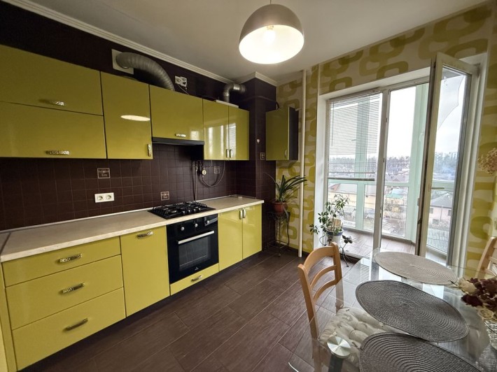 Центр Ірпеня, ЖК Соборний продам квартиру з ремонтом 48 м2, податки 2% - фото 1