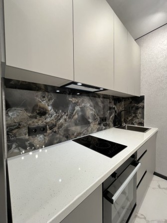 Продається квартира з сучасним ремонтом, Ірпінь. Поряд набережна. - фото 1