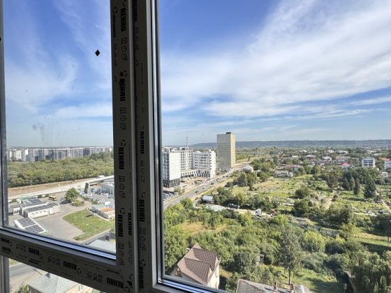 Продаж 3к квартири з терасою ЖК з власним паркінгом Івано-Франківськ