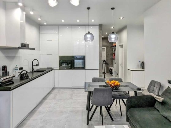 2 кімнатна квартира 90 м2, дизайнерський ремонт, мін. оформлення! Ірпінь