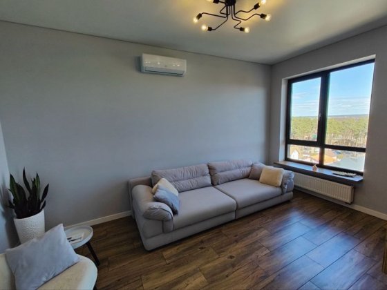 Продається простора 91 м2 квартира в Ютландії з терасою. Новий ремонт. Ірпінь