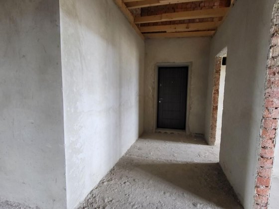 ПРодається 2 кімнатна квартира з горищем в ПОДАРОК Івано-Франківськ