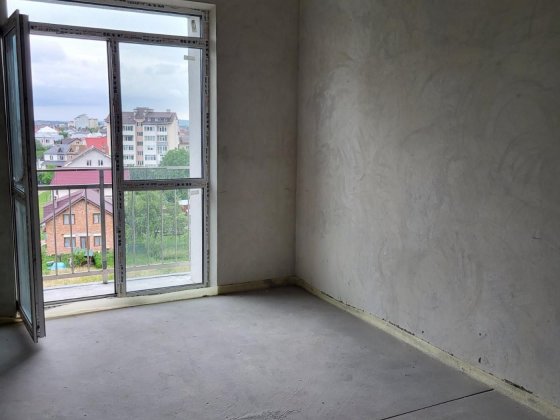 1 кімнатна квартира, готова до ремонту Ивано-Франковск