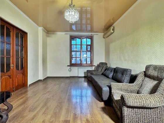 Продам квартиру 2к Сталинка ЖИЛИЩНЫЙ СЕРТИФИКАТ Кривой Рог