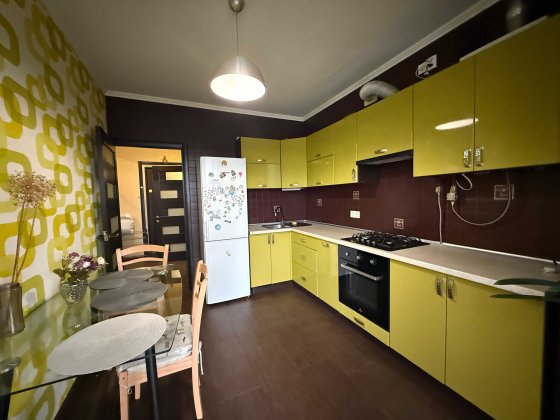 Простора 1-кімнатна з ремонтом, ПАРК, 10 хв до Києва Ирпень